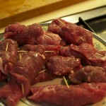 Приготвяне на месни шишарки с хрян