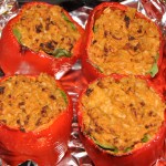 Приготвяне на пълнени чушки с картофи